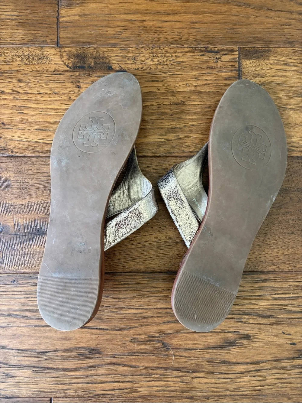 tory burch metallic brown flip flop sandals